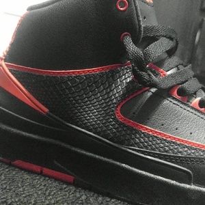 Air Jordan 2 Bred's